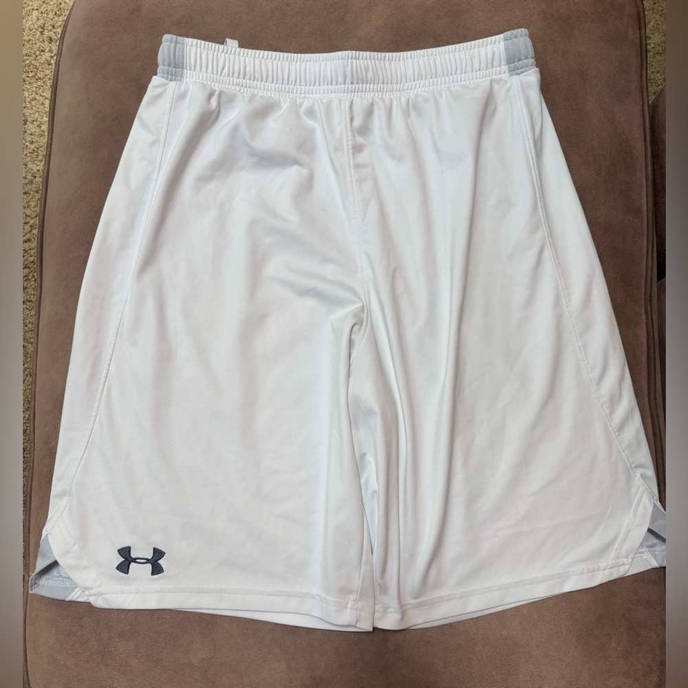 Women’s Under Armour White Athletic Shorts size SP